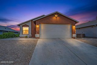 9745 E Sascha Street, Tucson, AZ 85748
