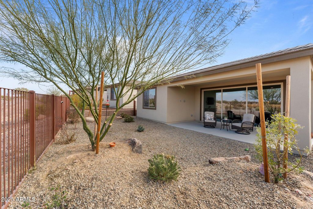 Image 17 of property listing at 4334 PONDEROSA Trail, Wickenburg, AZ 85390