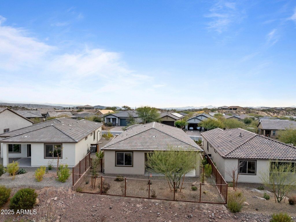 Image 21 of property listing at 4334 PONDEROSA Trail, Wickenburg, AZ 85390