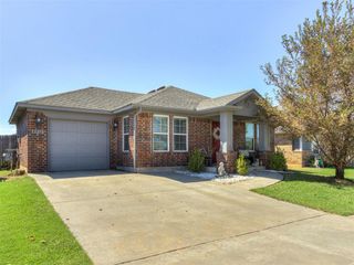 6712 NW 156 Street, Edmond, OK 73013