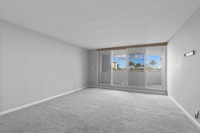 3600 S Ocean Boulevard 203, South Palm Beach, FL 33480