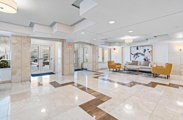 3600 S Ocean Boulevard 203, South Palm Beach, FL 33480