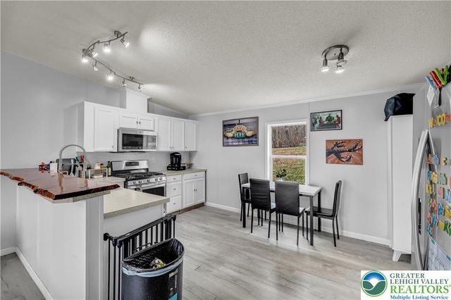 7894 Leaser Road, Lynn Twp, PA 19529