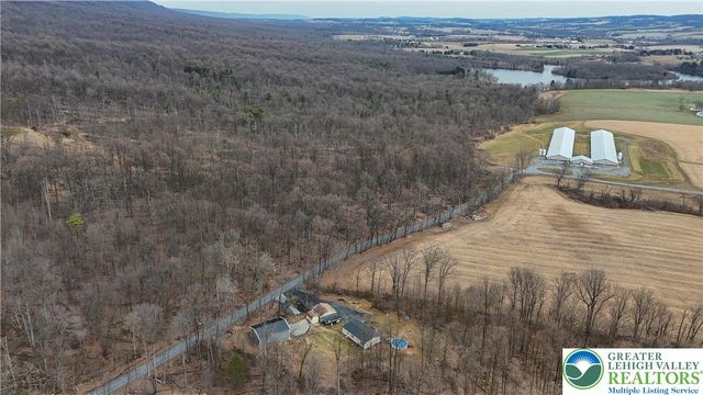 7894 Leaser Road, Lynn Twp, PA 19529