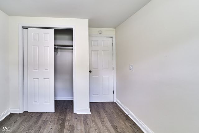 635 Lake View Drive, Zionsville, IN 46077