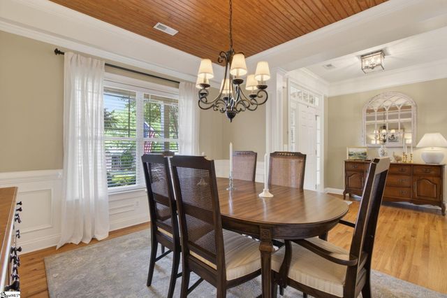 12 Hidden Springs Lane, Taylors, SC 29687