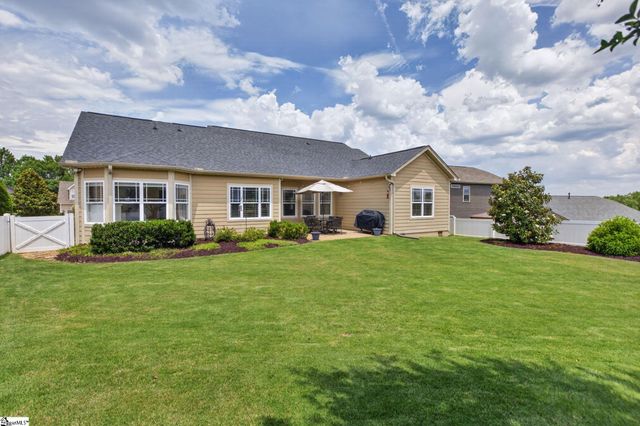 12 Hidden Springs Lane, Taylors, SC 29687
