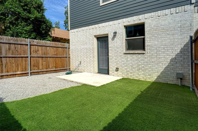 3427 W 6th Street, Fort Worth, TX 76107