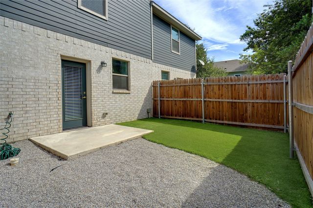 3427 W 6th Street, Fort Worth, TX 76107