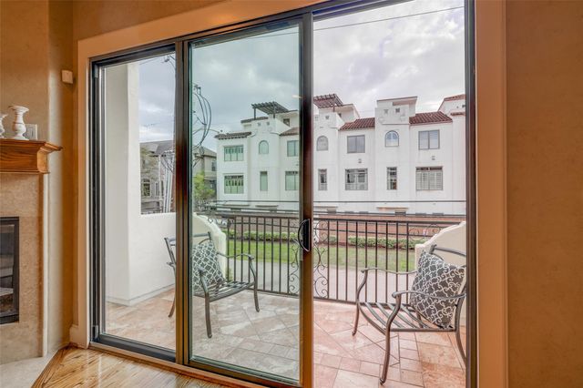 5210 Feagan Street, Houston, TX 77007