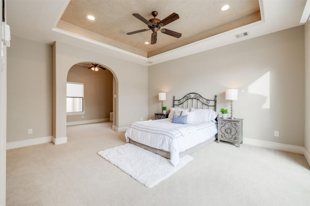 5210 Feagan Street, Houston, TX 77007