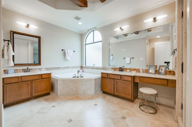 5210 Feagan Street, Houston, TX 77007