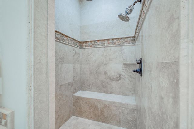 5210 Feagan Street, Houston, TX 77007