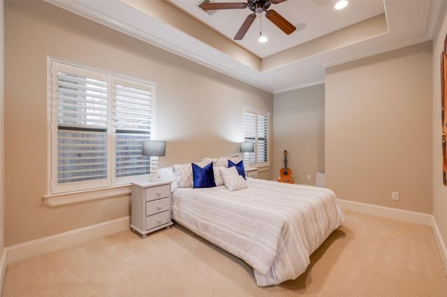 5210 Feagan Street, Houston, TX 77007