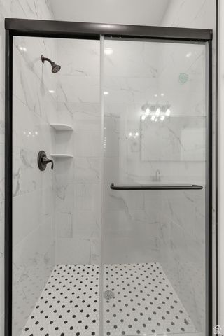 120 N 900 E, Hyde Park, UT 84318