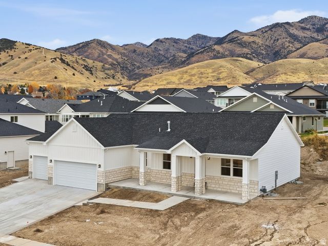 120 N 900 E, Hyde Park, UT 84318