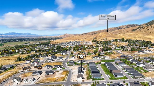 120 N 900 E, Hyde Park, UT 84318