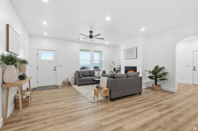 120 N 900 E, Hyde Park, UT 84318