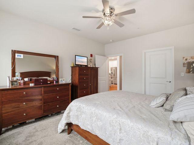 220 Martins Landing 104, North Reading, MA 01864