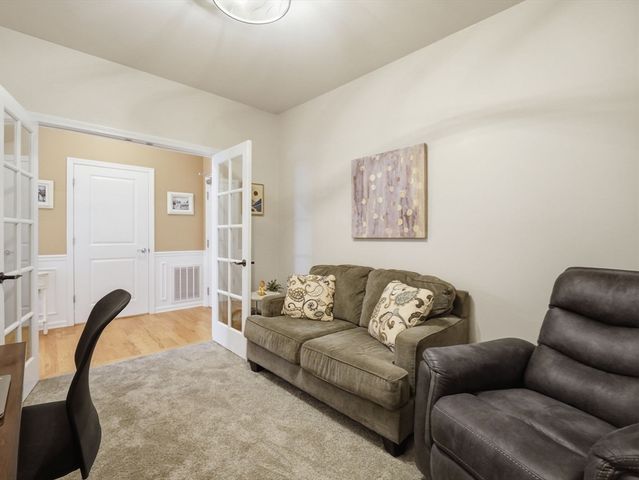 220 Martins Landing 104, North Reading, MA 01864