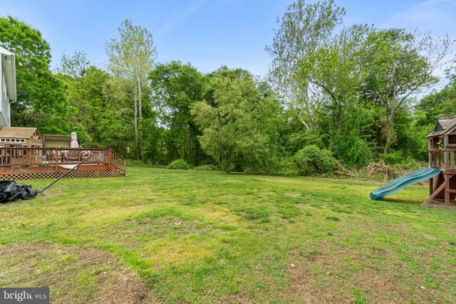 2 FARNHAM CT, Clementon, NJ 08021
