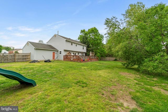 2 FARNHAM CT, Clementon, NJ 08021