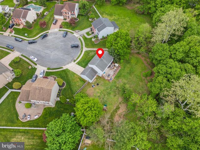 2 FARNHAM CT, Clementon, NJ 08021