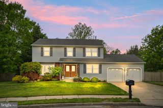 2 FARNHAM CT, Clementon, NJ 08021