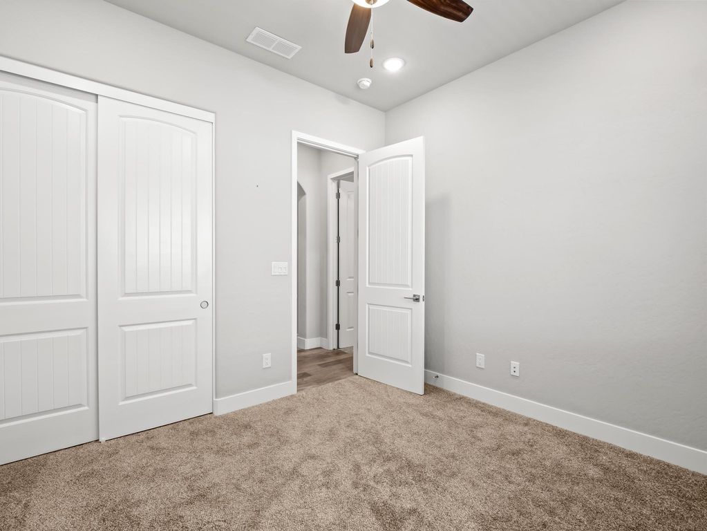 Image 50 of property listing at 1734 N Park Avenue, Clovis, CA 93619