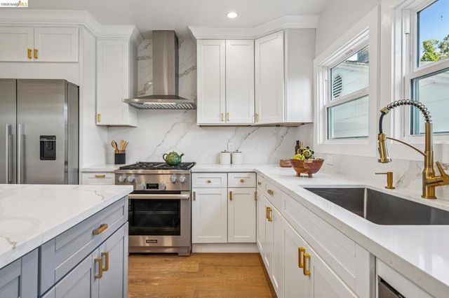 415 Berkeley Park Blvd, Kensington, CA 94706
