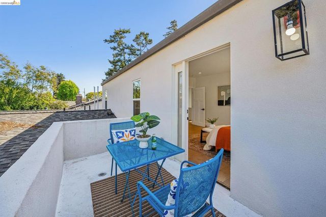 415 Berkeley Park Blvd, Kensington, CA 94706