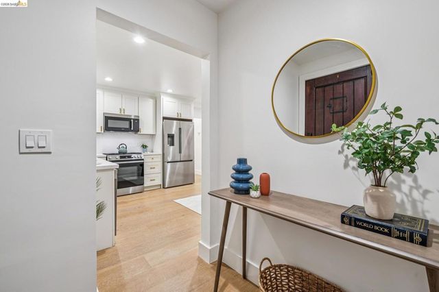 415 Berkeley Park Blvd, Kensington, CA 94706