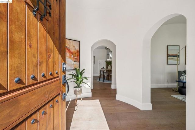 415 Berkeley Park Blvd, Kensington, CA 94706