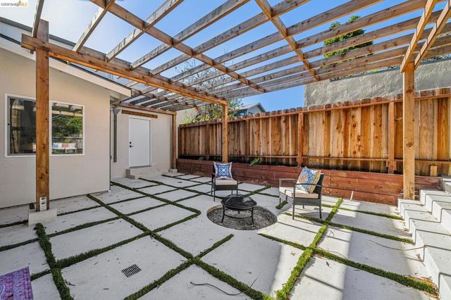 415 Berkeley Park Blvd, Kensington, CA 94706