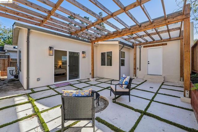 415 Berkeley Park Blvd, Kensington, CA 94706