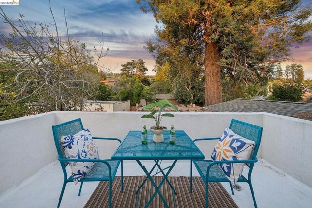 415 Berkeley Park Blvd, Kensington, CA 94706