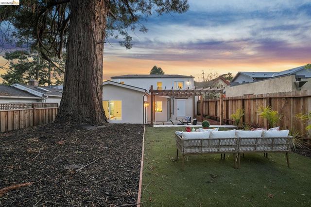 415 Berkeley Park Blvd, Kensington, CA 94706