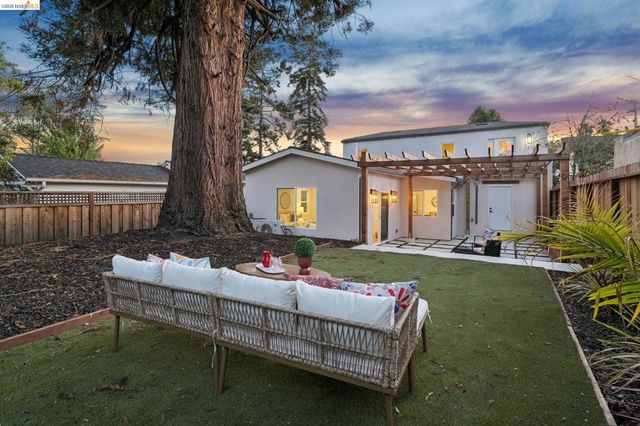 415 Berkeley Park Blvd, Kensington, CA 94706