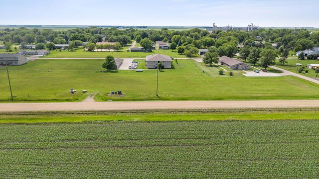 204 5th Street S, Fairmount, ND 58030