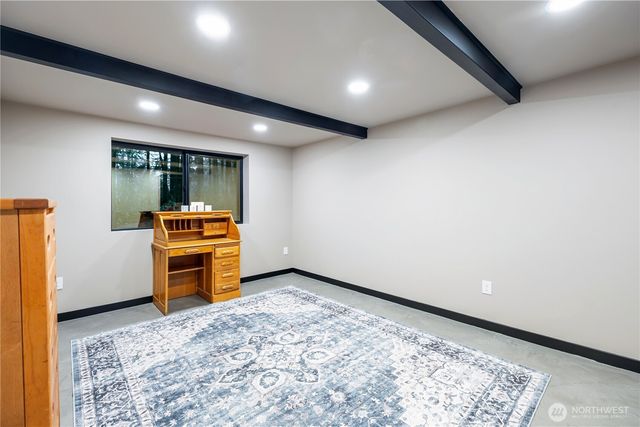 2103 46th Avenue NE, Olympia, WA 98506