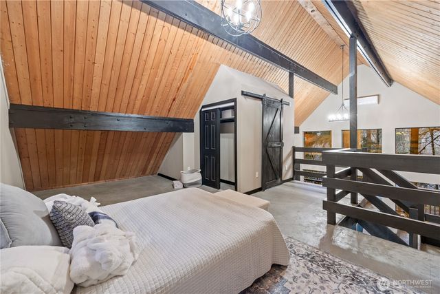 2103 46th Avenue NE, Olympia, WA 98506