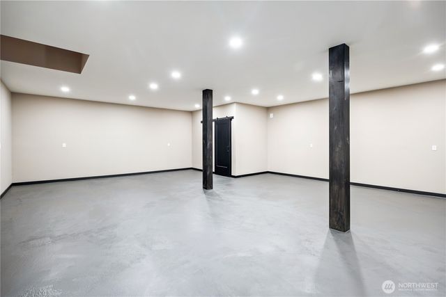 2103 46th Avenue NE, Olympia, WA 98506