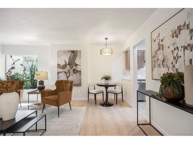 549 Detroit St, Denver, CO 80206