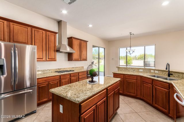 1218 W Cordia Place, Oro Valley, AZ 85755