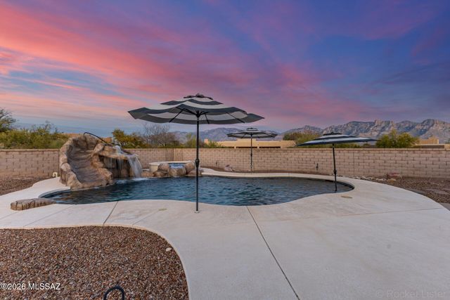 1218 W Cordia Place, Oro Valley, AZ 85755