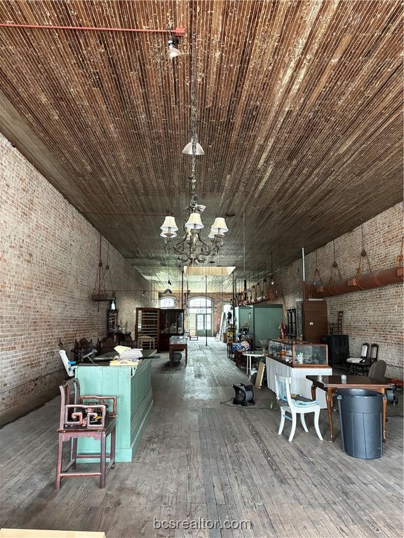 502 South MAIN, Calvert, TX 77837 — photo 2