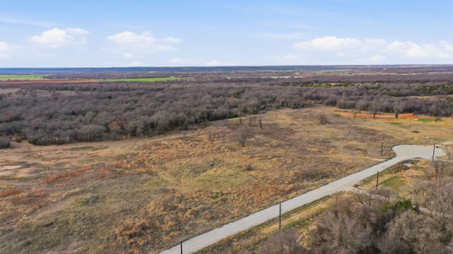 633 N Stallion Meadows Drive, Perrin, TX 76486