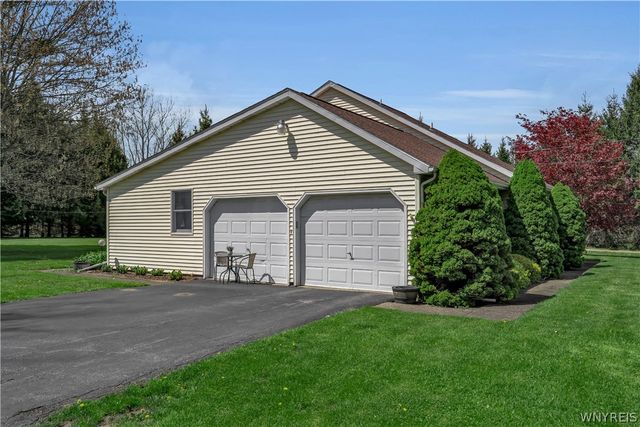 100 Three Rod Road, Alden, NY 14004