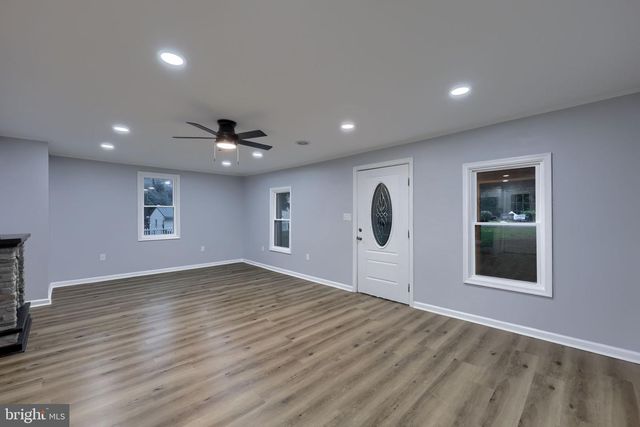 1384 ROUNDTOP RD, Middletown, PA 17057