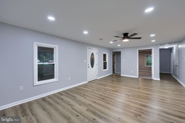 1384 ROUNDTOP RD, Middletown, PA 17057